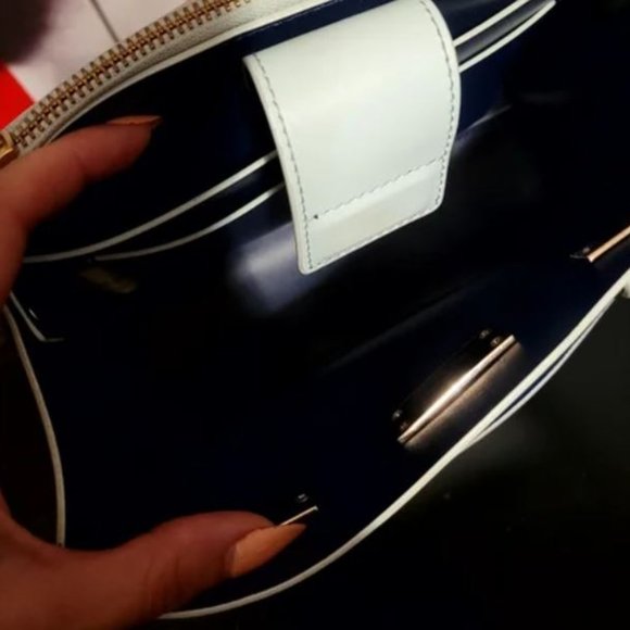 Kate Spade Purse - Picture 2 of 3